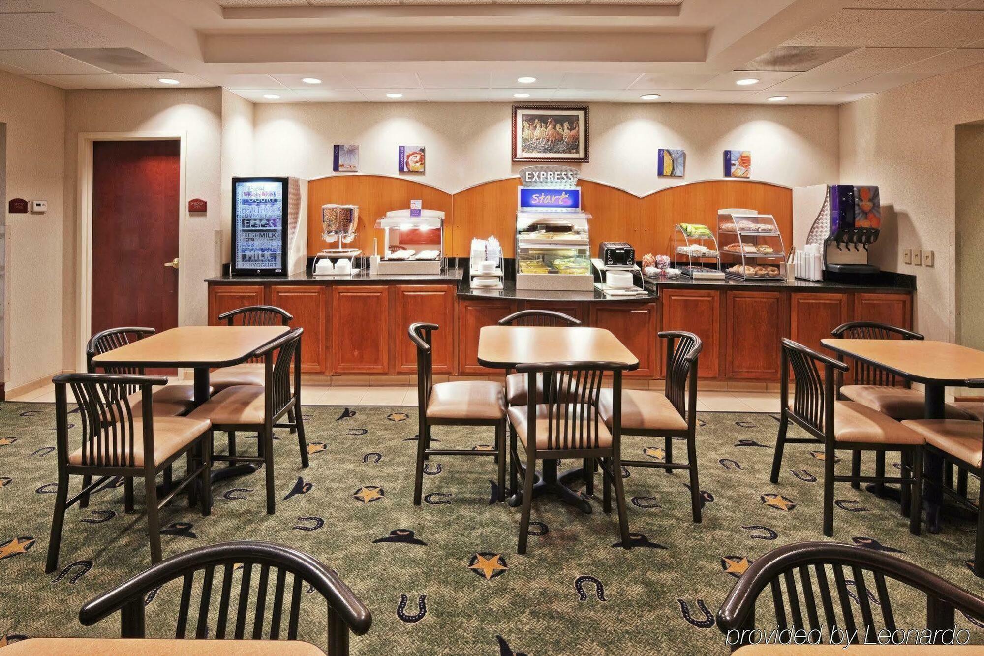 Holiday Inn Express Hotel And Suites Mesquite By Ihg Exterior foto